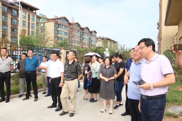 烟台教体局莅临莱州市第二实验幼儿园视察指导工作